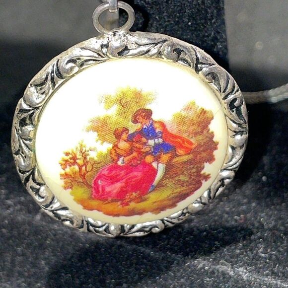 Large pendent long necklace - Picture 5 of 9